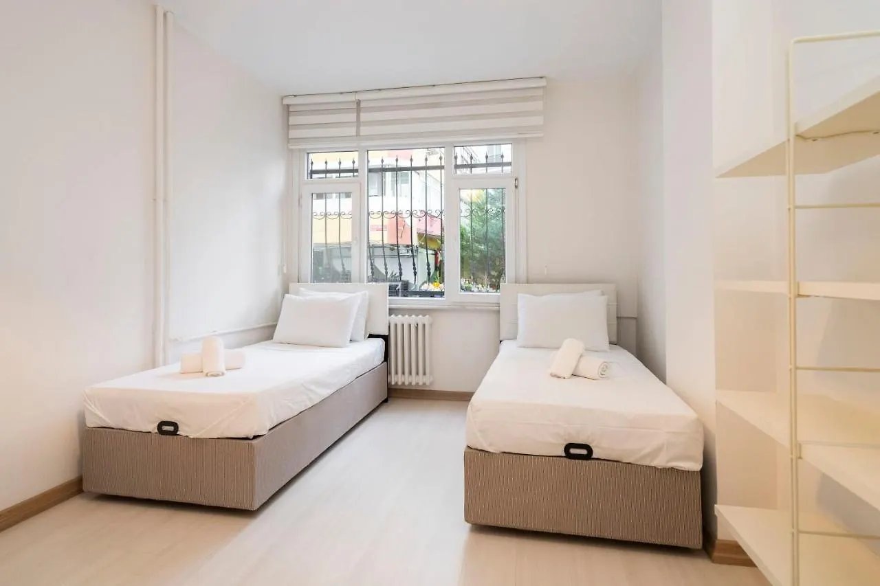 Central Stylish House In Gayrettepe Apartment Istanbul